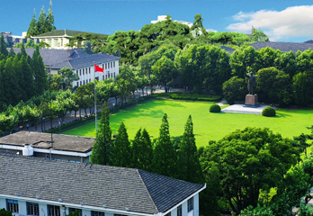 華東理工大學(xué)商學(xué)院2017級專業(yè)學(xué)位碩士新生凝聚力課程圓滿舉行