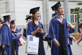 飲水思源，相約榮光——北京交通大學(xué)2017屆畢業(yè)典禮暨學(xué)位授予儀式順利舉行