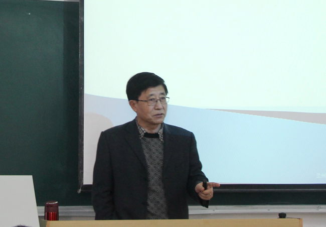 蘭州大學(xué)管理學(xué)院雛鷹大講堂第七期——“走進(jìn)管理理論叢林--企業(yè)管理新思維”講座成功舉辦