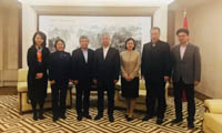 中國(guó)駐韓大使邱國(guó)洪會(huì)見(jiàn)清華經(jīng)管學(xué)院院長(zhǎng)白重恩一行