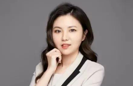 清華大學(xué)FMBA校友風(fēng)采 | 喻曉，入圍2019福布斯中國(guó)30歲以下精英榜