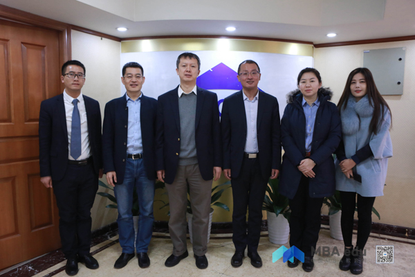 哈爾濱工業(yè)大學(xué)經(jīng)濟(jì)與管理學(xué)院院長葉強一行蒞臨訪問社科賽斯暨中國MBA教育網(wǎng)