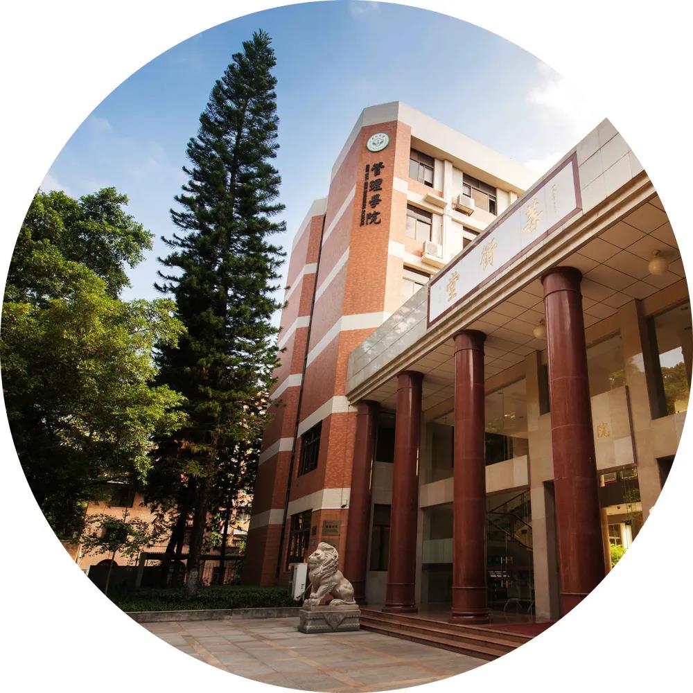 齊心戰(zhàn)疫，中山大學(xué)管理學(xué)院EMBA校友楊小彥以詩(shī)致敬一線醫(yī)護(hù)人員