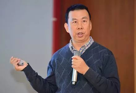 龔江輝：中國(guó)制造！是如何煉成的？——北師大MBA京師人文論壇之“明師”系列第三講舉行
