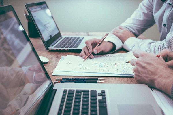 如何通過全日制金融MBA降低職場試錯成本 | FMBA