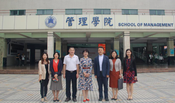 ?全國MBA教指委秘書處辦公室王萍主任蒞臨廣東工業(yè)大學管理學院指導