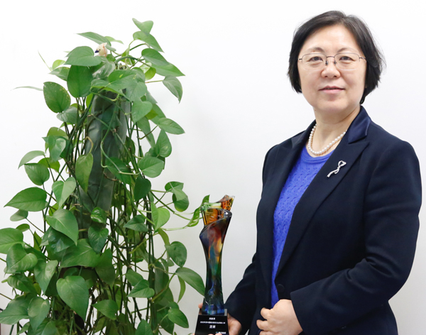 喜訊|北航經管學院范英院長、北航MBA分獲騰訊網“2020年度中國商科教育杰出貢獻人物”稱號、“2020年度影響力MBA項目”