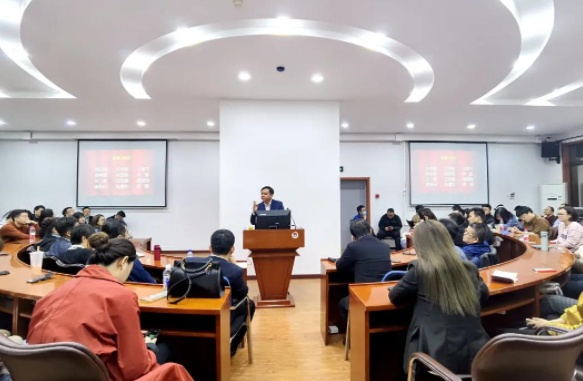 西北大學(xué)MBA講座沙龍丨MBA/EMBA校外導(dǎo)師聘任儀式舉行