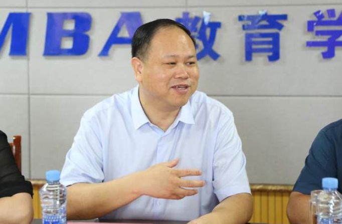 江西財經(jīng)大學工商管理學院舉辦MBA教師座談會