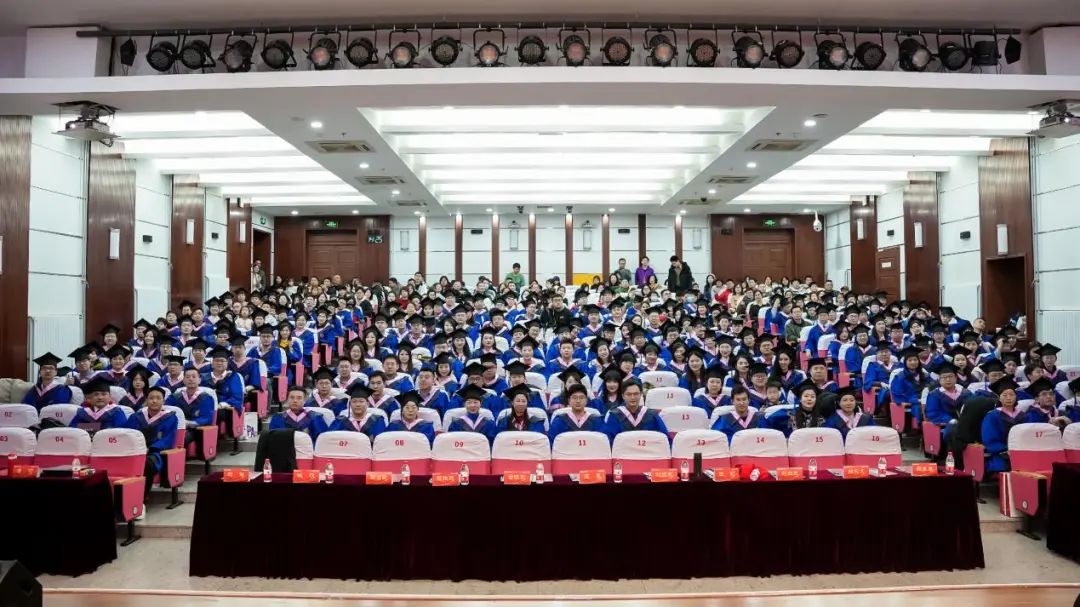 聚散天涯 依依南開｜“潤身淑世 創(chuàng)贏未來”2024年南開大學商學院專業(yè)學位研究生畢業(yè)典禮暨學位授予儀式