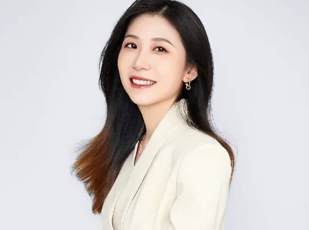 致敬她力量｜即刻轉(zhuǎn)身，化繭為蝶，且看華理MEM的“工科女神”！