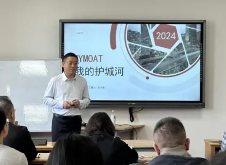 山西醋行業(yè)兩位中華老字號企業(yè)高管走進(jìn)山西財(cái)經(jīng)大學(xué)工商管理學(xué)院MBA《營銷管理》課堂
