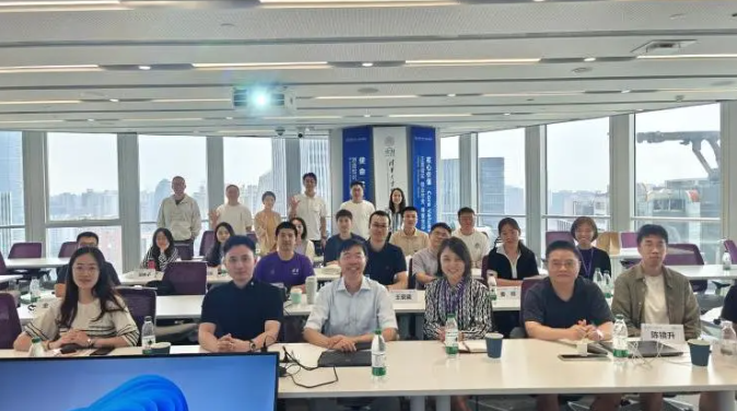 清華MBA“產(chǎn)業(yè)實踐前沿”上海行：深度探索期貨與衍生品市場，助力實體經(jīng)濟發(fā)展