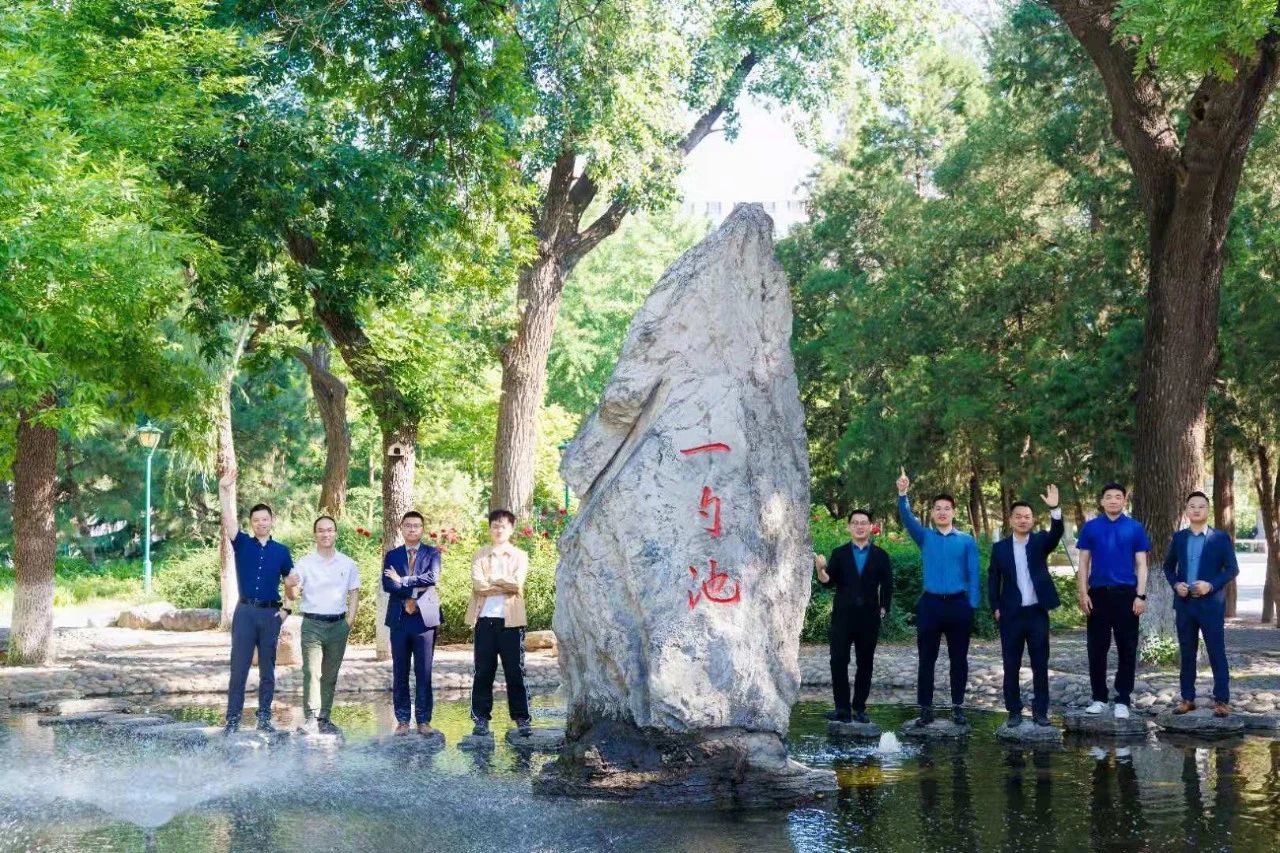 人大商學(xué)院MBA2025級(jí)大使風(fēng)采｜攜手同行，書寫你的精彩篇章！（第一期）