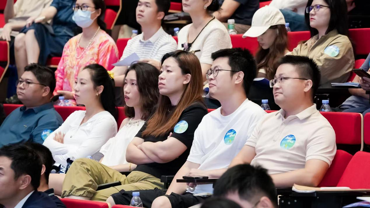 與國同行 進取未來 | 哈工大商學(xué)院2026入學(xué)年招生項目發(fā)布會暨名師公開課圓滿舉行