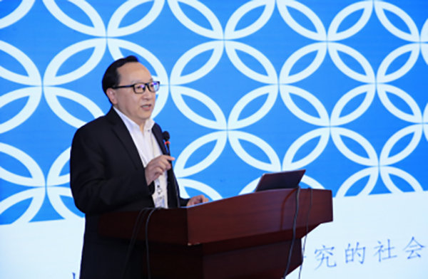 【中國MBA教育網(wǎng)訊】2020公司治理高端論壇&中國上市公司治理評價研討會暨對外經(jīng)濟貿(mào)易大學公司治理研究院揭牌儀式在京舉行3825.jpg